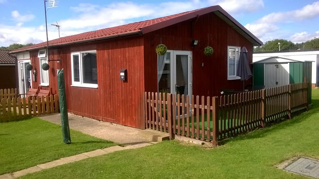 D&D Holiday Chalet Bridlington Bagian luar foto
